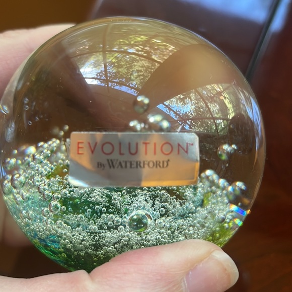 Stunning Evolution by Waterford Cosmic Waters signed paperweight, mouth-blown - Picture 8 of 11